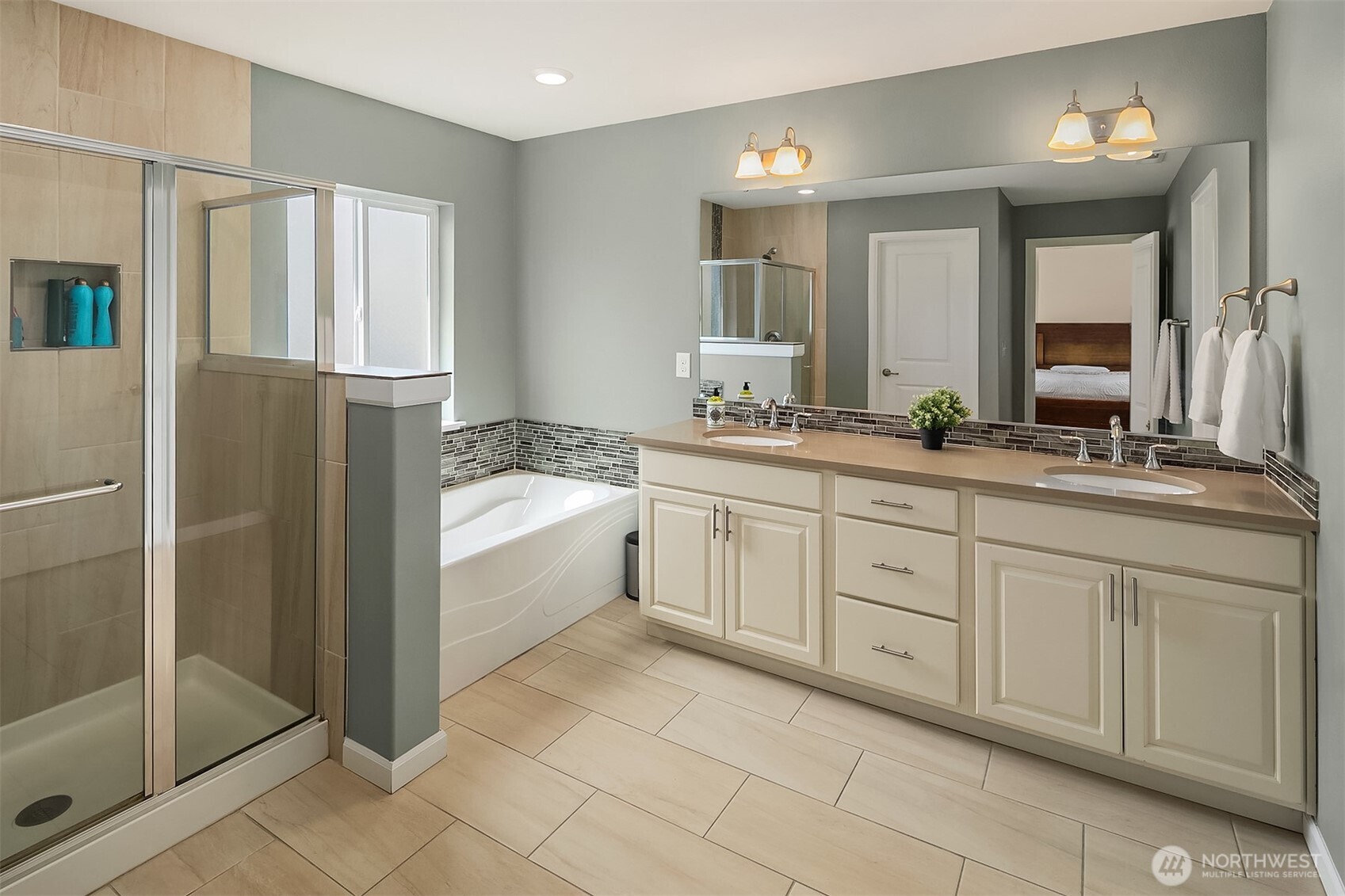 3908 187th Place Southeast Bothell, WA 98012 - Photo 16 of 26 Gallery Image 16