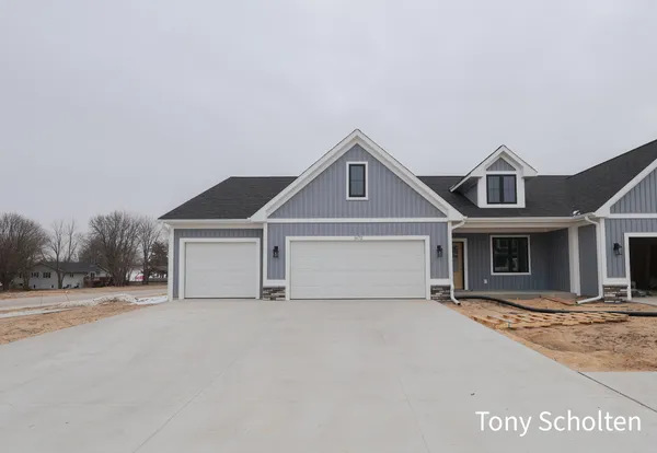 $563,500 | 5172 Blendon Mdw Circle, Unit 45, Hudsonville, MI 49426