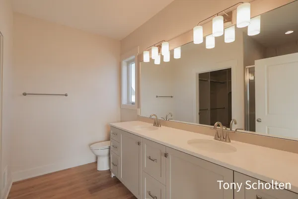 $563,500 | 5172 Blendon Mdw Circle, Unit 45, Hudsonville, MI 49426