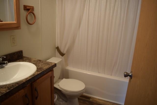 77 Great Pond Road Franklin, ME 04634 - Photo 9 of 12 bathroom