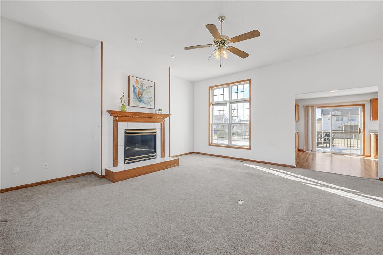 405 Brougham Road Robins, IA 52328 - Photo 15 of 45 Gallery Image 15