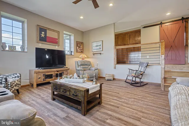 $1,000,000 | 531 Capitol Hill Road, Dillsburg, PA 17019