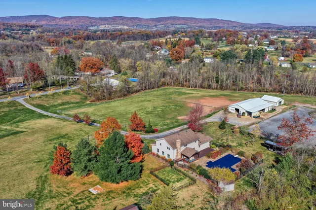 $1,000,000 | 531 Capitol Hill Road, Dillsburg, PA 17019
