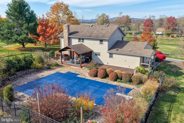 $1,000,000 | 531 Capitol Hill Road, Dillsburg, PA 17019