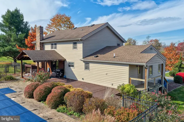 $1,000,000 | 531 Capitol Hill Road, Dillsburg, PA 17019