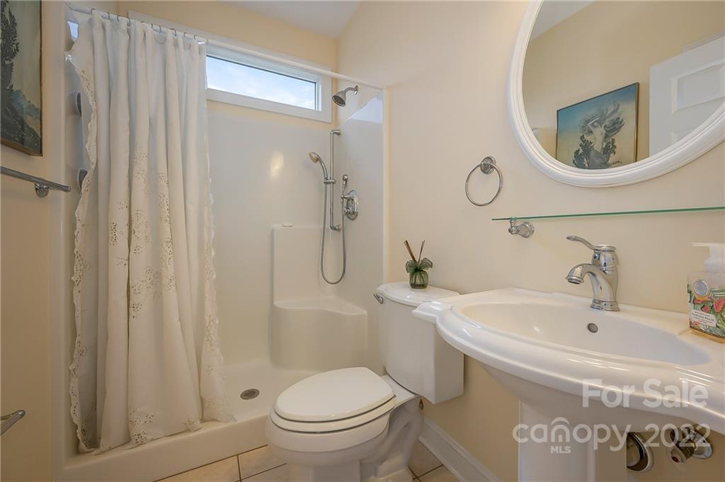 412 Hope Drive Rutherfordton, NC 28139 - Photo 21 of 35 a bathroom with a sink and a mirror