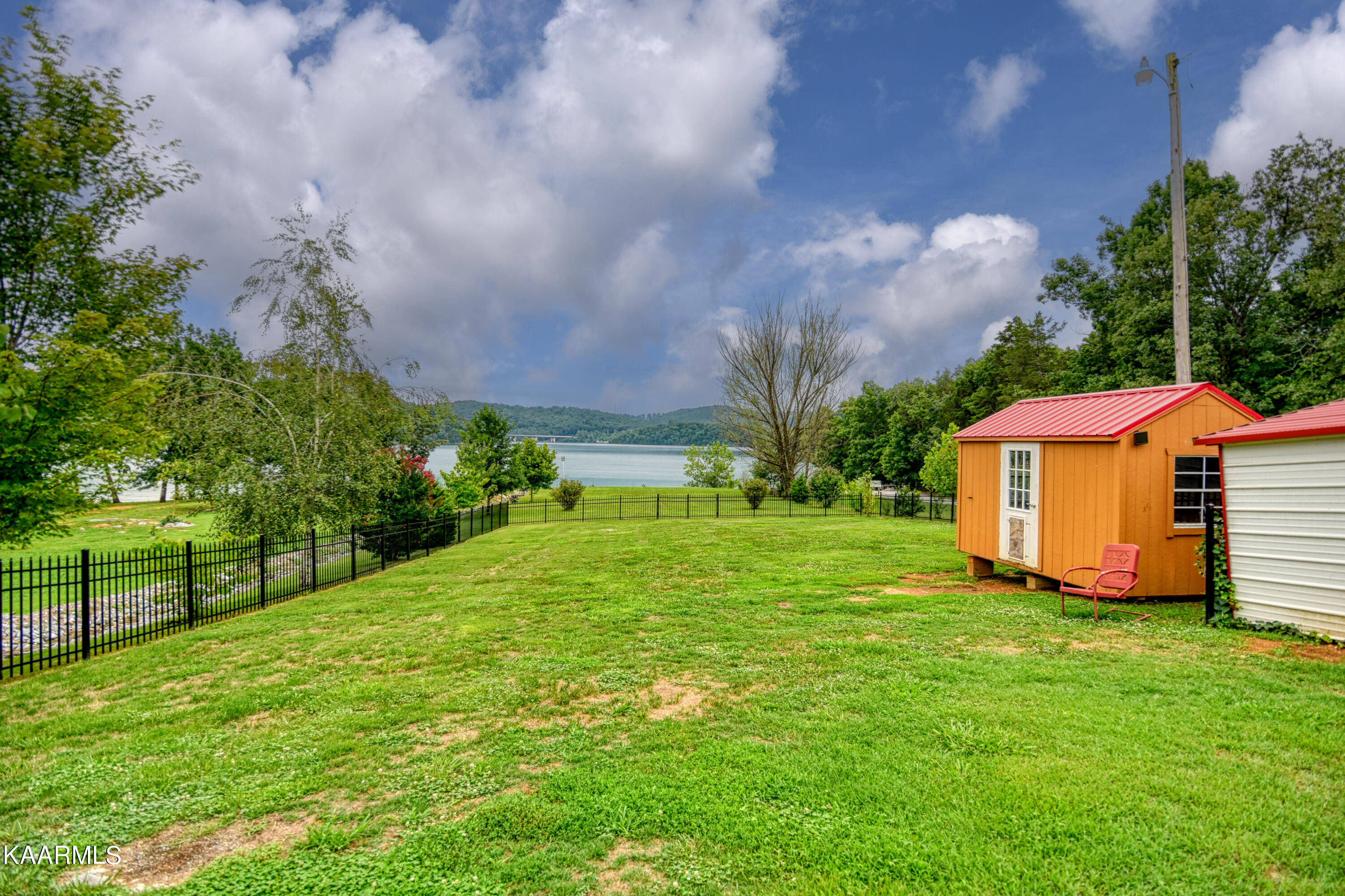 425 Cape Russell Road Sharps Chapel, TN 37866 - Photo 25 of 27 425 Cape Russell