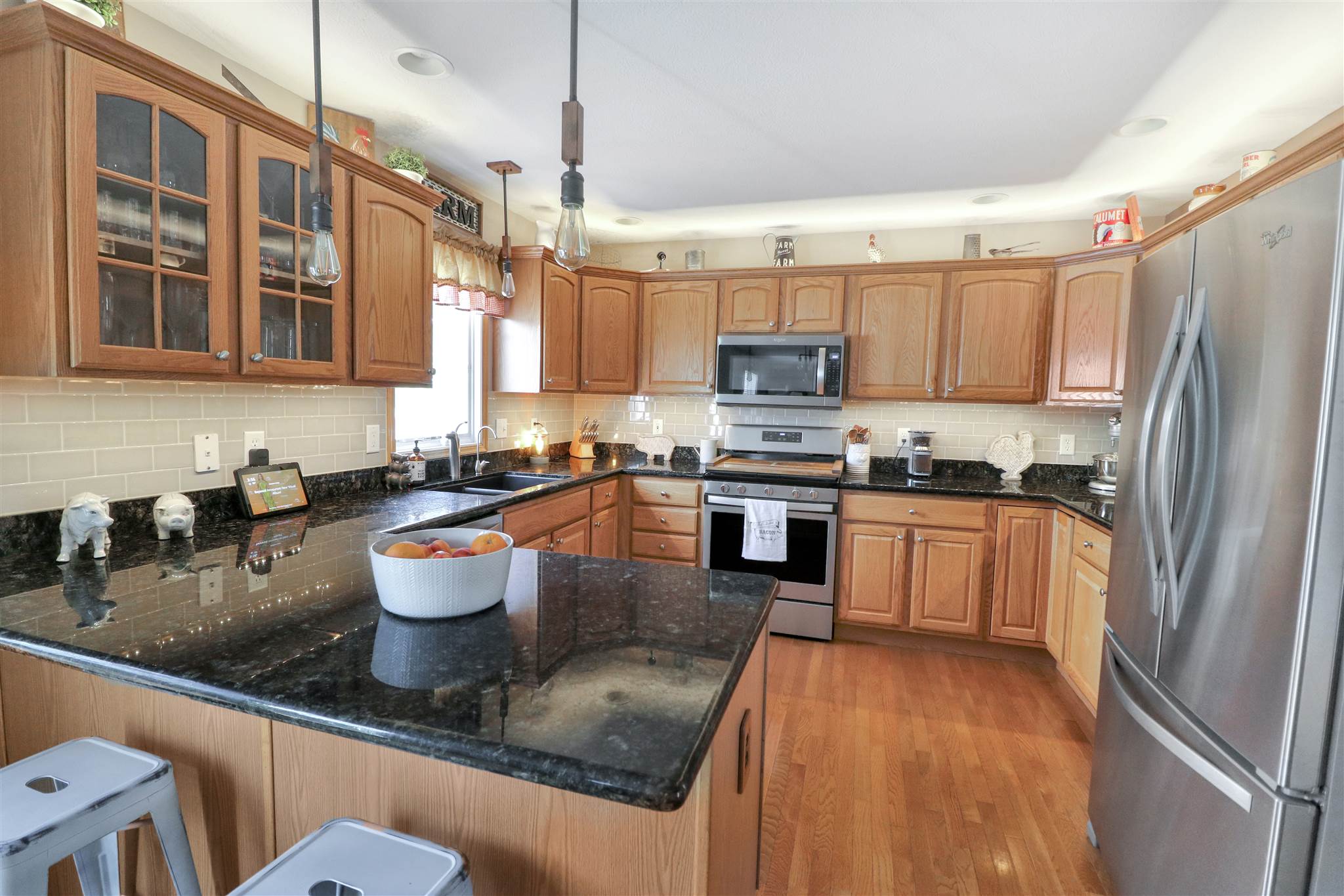 1606 Sycamore Washington, IL 61571 - Photo 11 of 38 Gallery Image 11