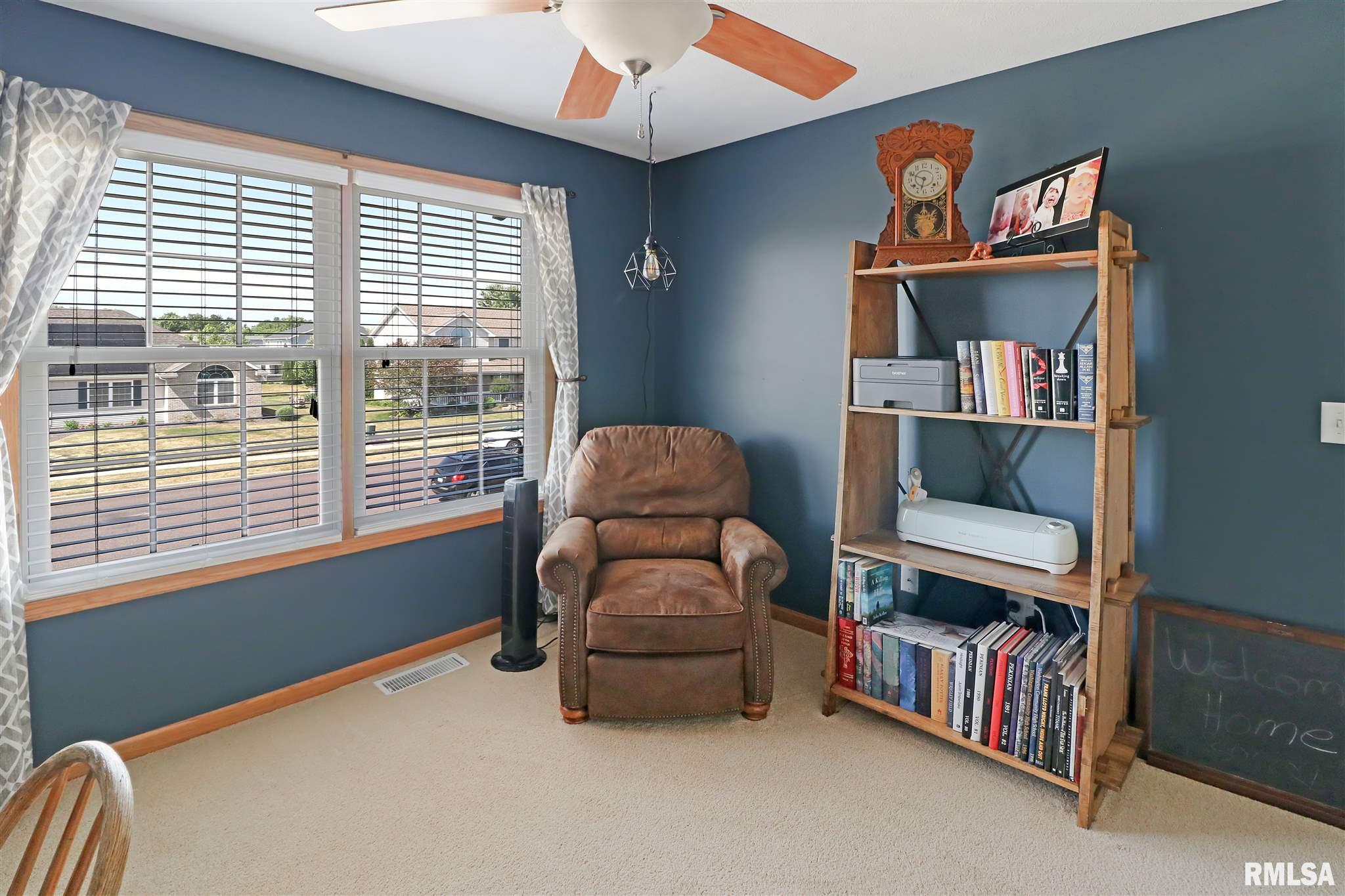 1606 Sycamore Washington, IL 61571 - Photo 27 of 38 Gallery Image 27