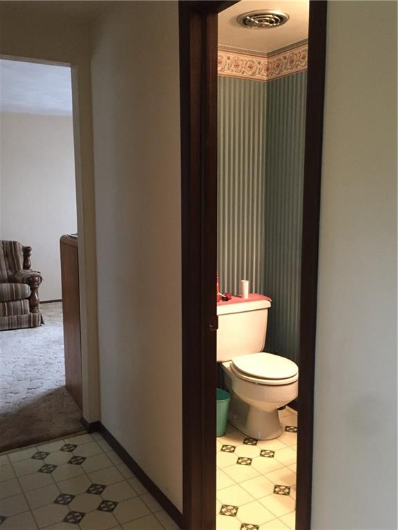 30 Dover Road Irwin, PA 15642 - Photo 14 of 25 Gallery Image 14