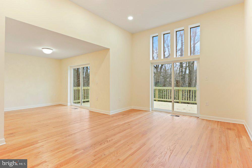 1565 Inlet Court Reston, VA 20190 - Photo 10 of 52