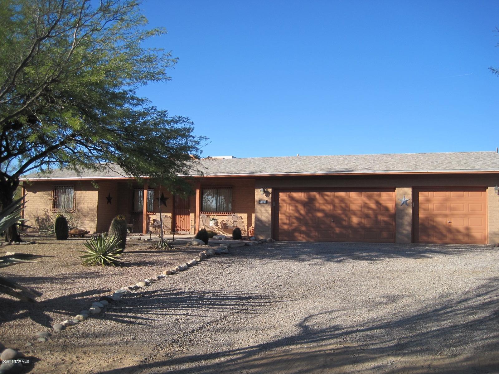 640 West Panorama Road Tucson, AZ 85704 - Photo 3 of 23 Gallery Image 3