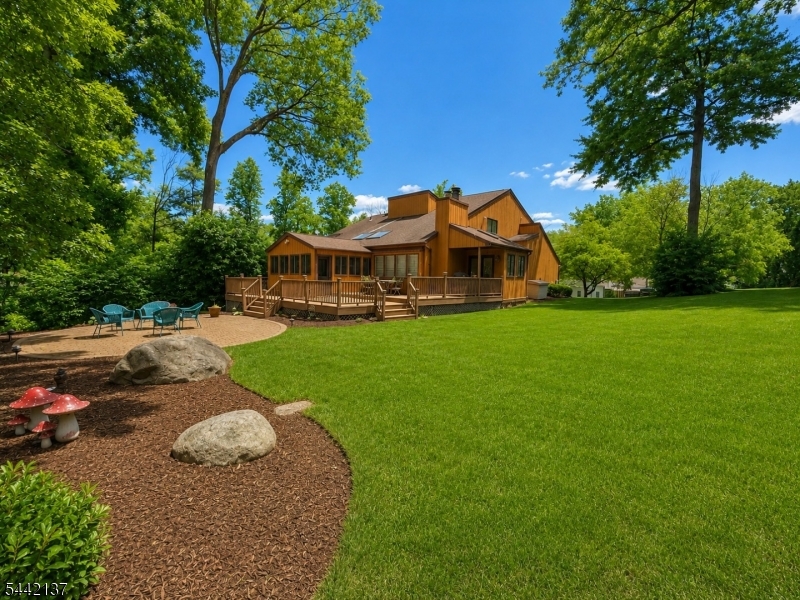 5 Craven Road Mountain Lakes, NJ 07046 - Photo 2 of 23