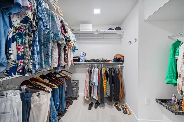 $799,900 | 2692 Southwest 31st Avenue, Miami, FL 33133