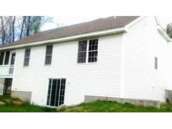 217 B Beard Road, Unit 217B New Boston, NH 03070 - Photo 6 of 36