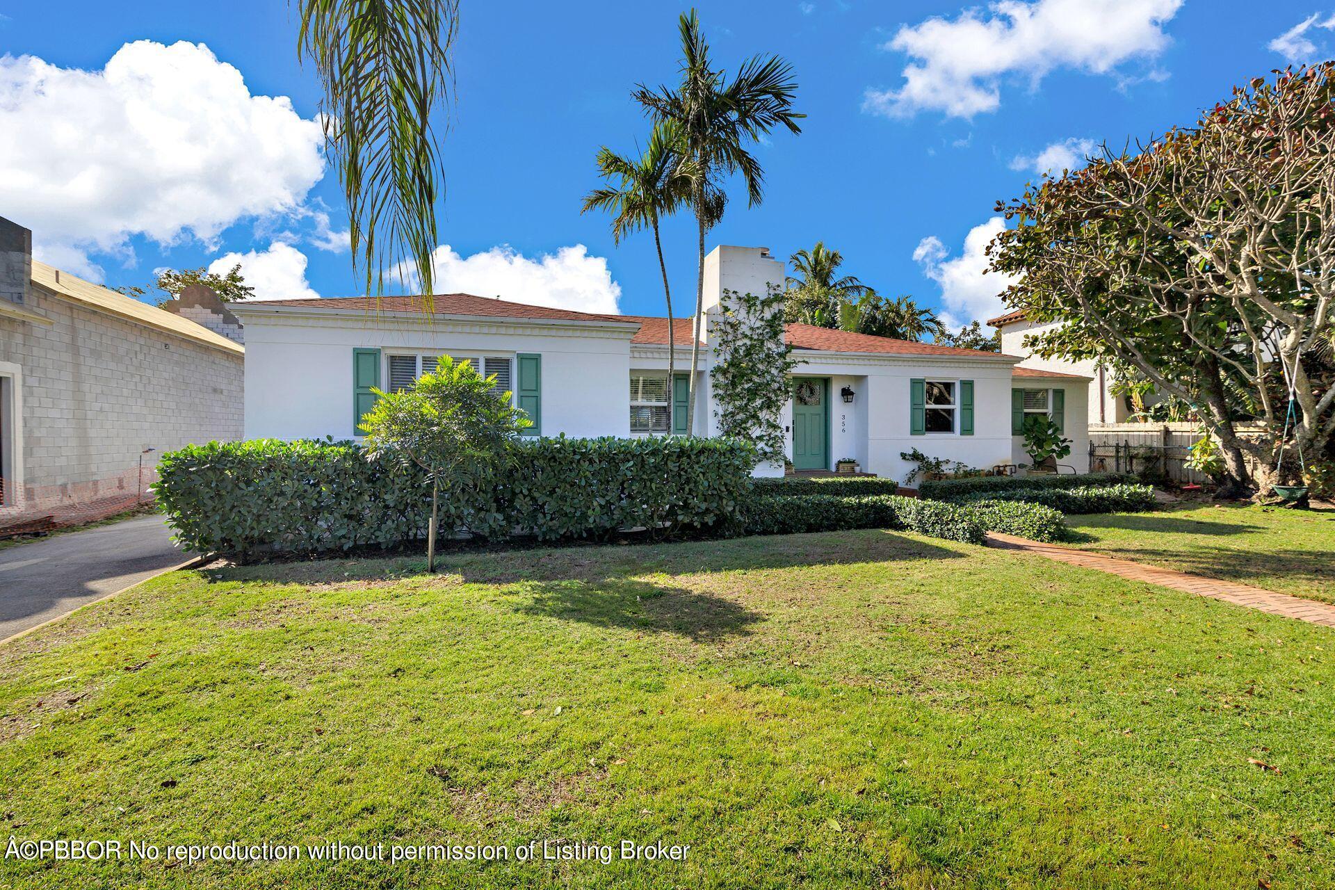 356 Potter Road West Palm Beach, FL 33405 - Photo 24 of 24 a view of a house with swimming pool