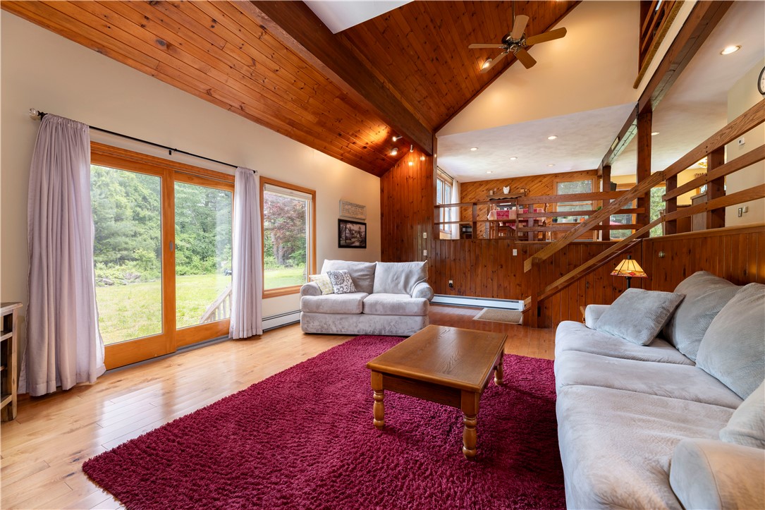 71 Phillips Lane Glocester, RI 02829 - Photo 16 of 48