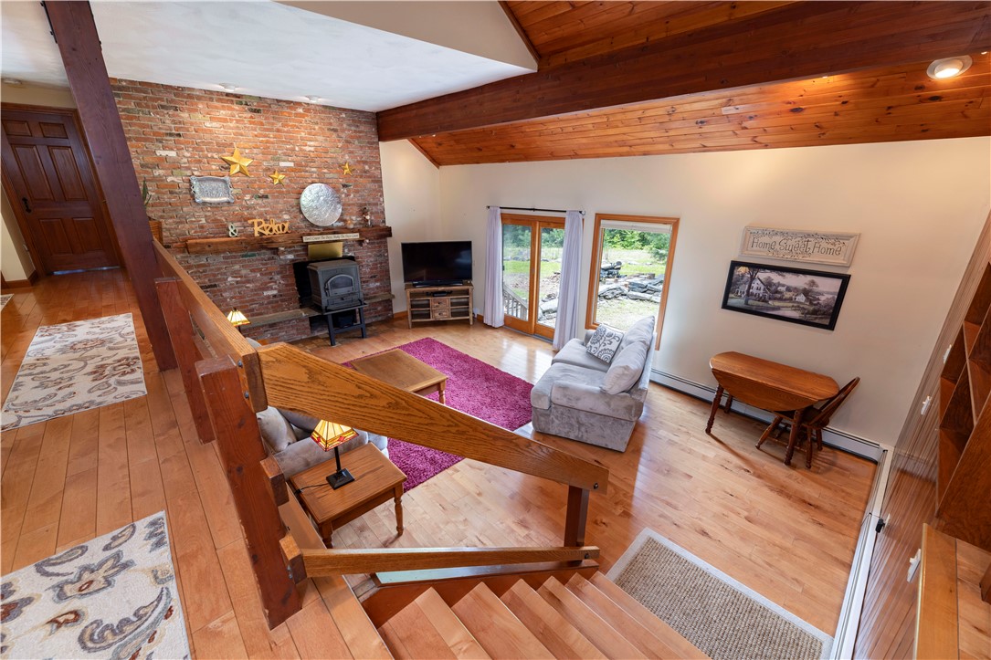 71 Phillips Lane Glocester, RI 02829 - Photo 18 of 48