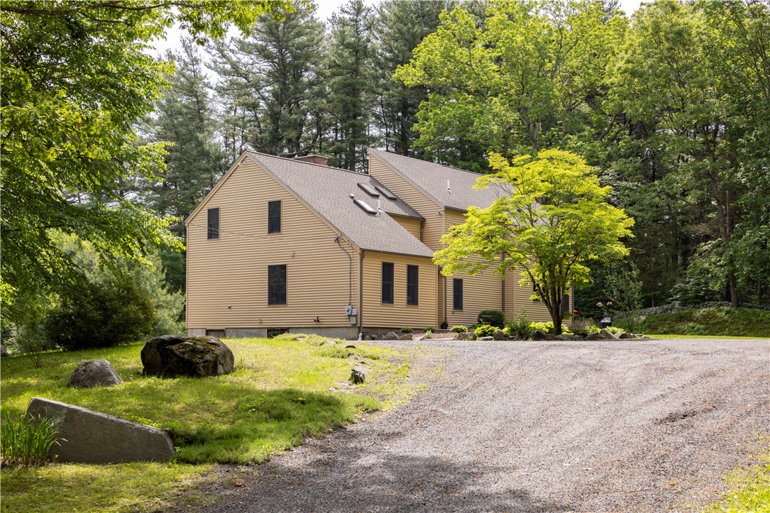 71 Phillips Lane Glocester, RI 02829 - Photo 24 of 48