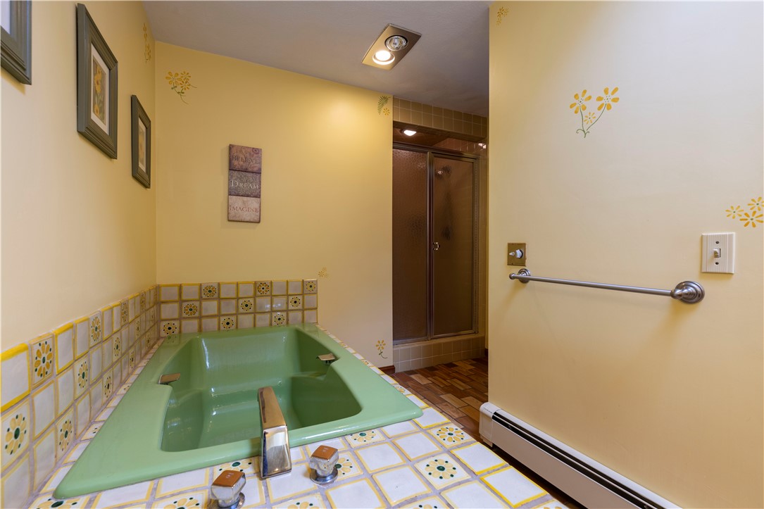 71 Phillips Lane Glocester, RI 02829 - Photo 26 of 48