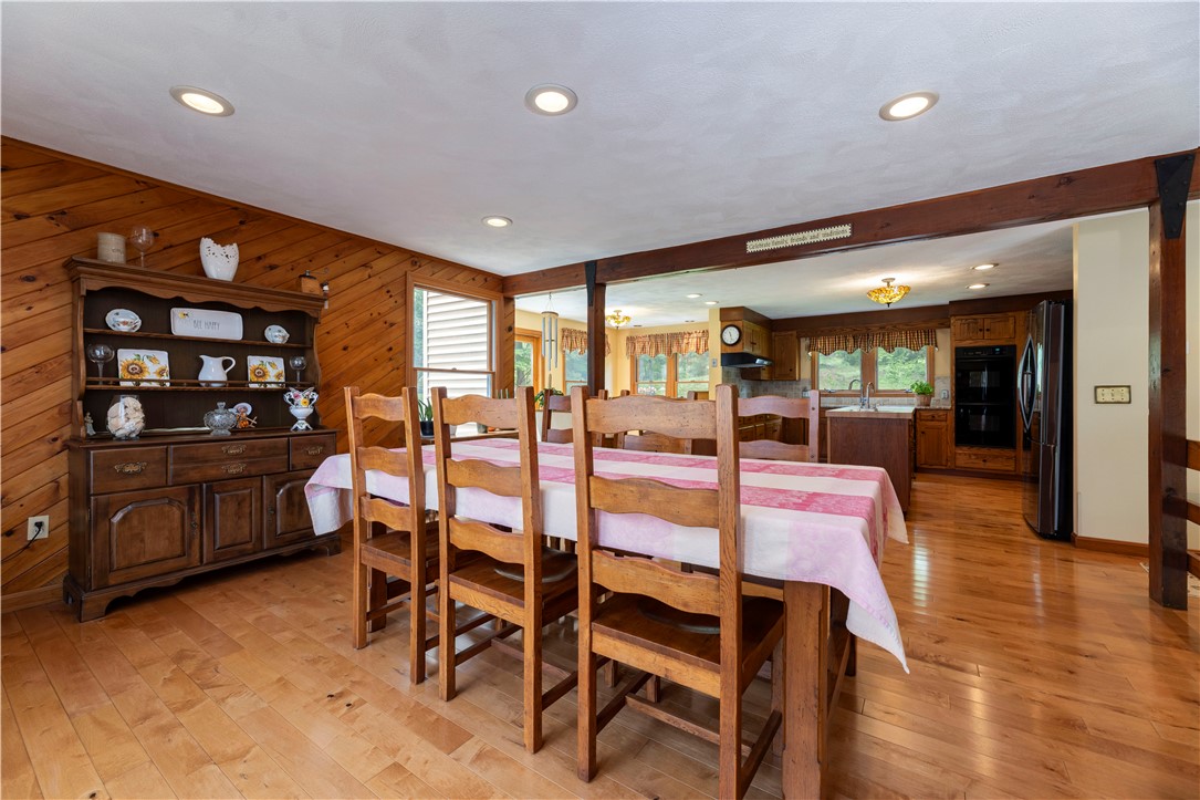 71 Phillips Lane Glocester, RI 02829 - Photo 9 of 48