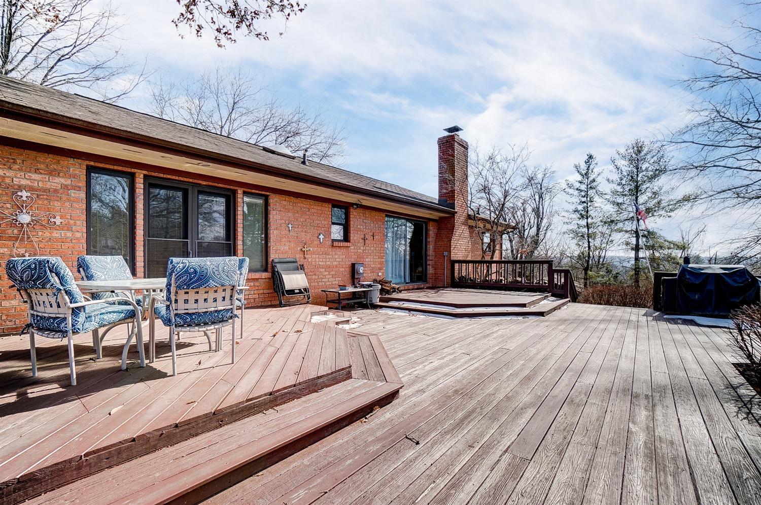 6231 Daleview Road Cincinnati, OH 45247 - Photo 25 of 28