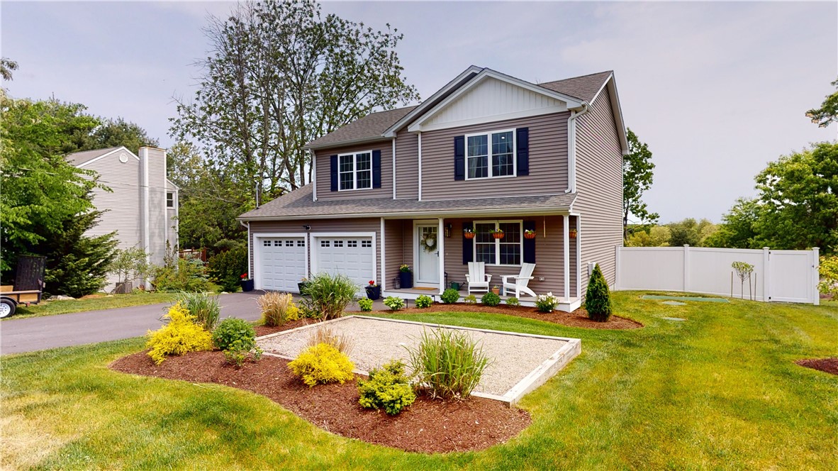 634 Natick Avenue Cranston, RI 02921 - Photo 2 of 30