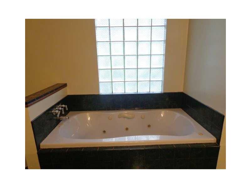230 Finley Road Plum, PA 15239 - Photo 20 of 25 Master Bath/Spa.