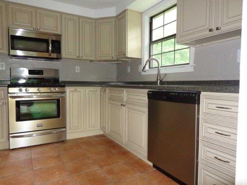 230 Finley Road Plum, PA 15239 - Photo 6 of 25 Kitchen.