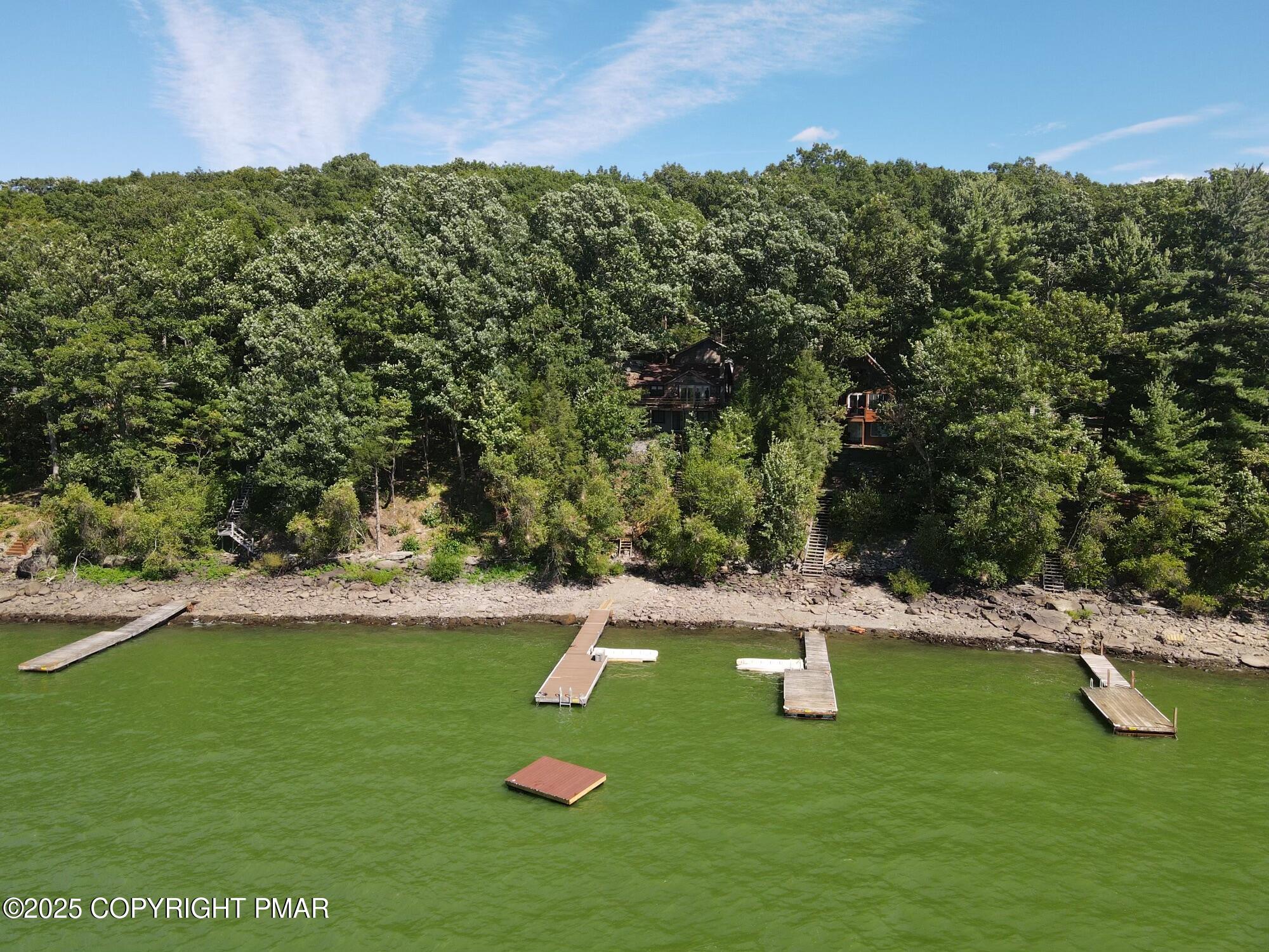 101 Antler Rdg Court Hawley, PA 18428 - Photo 14 of 36 a view of a golf course with chairs