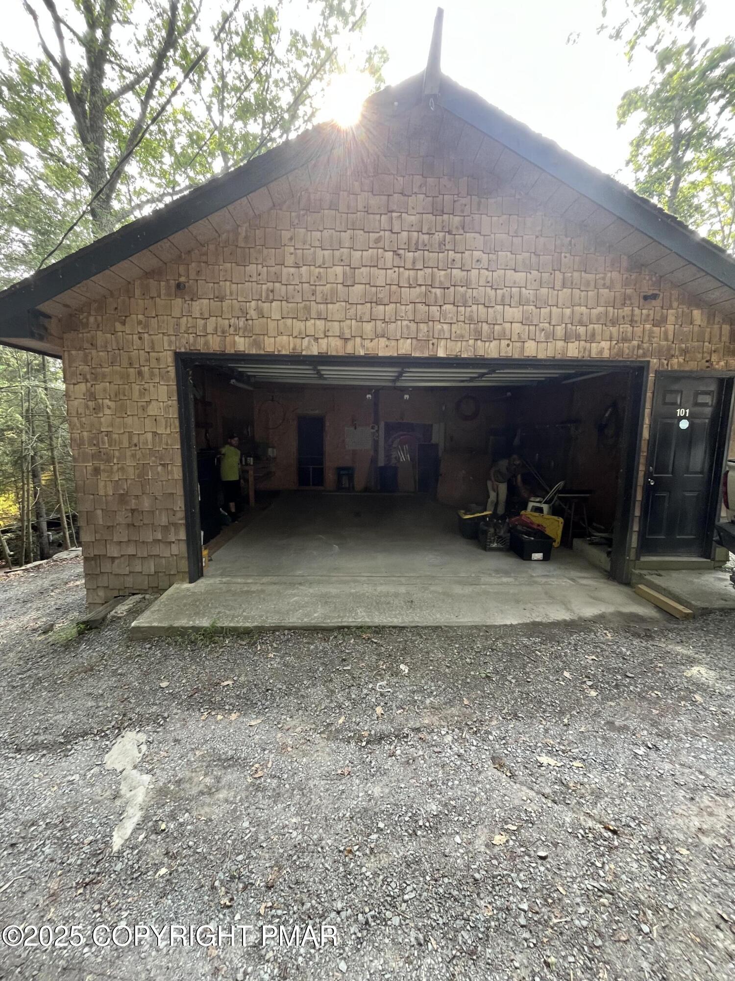 101 Antler Rdg Court Hawley, PA 18428 - Photo 7 of 36 a backyard of a house
