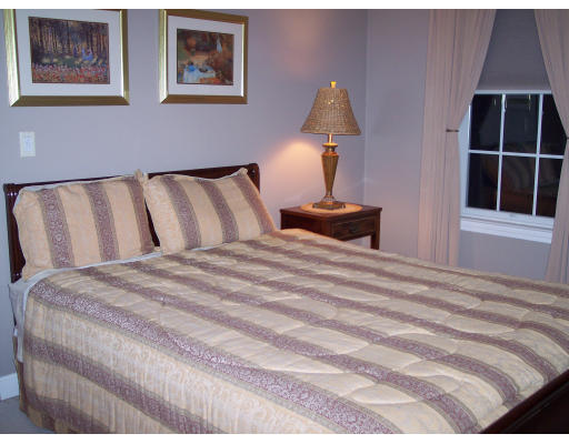 258 Olympic Road Somerset, MA 02726 - Photo 9 of 21 Gallery Image 9