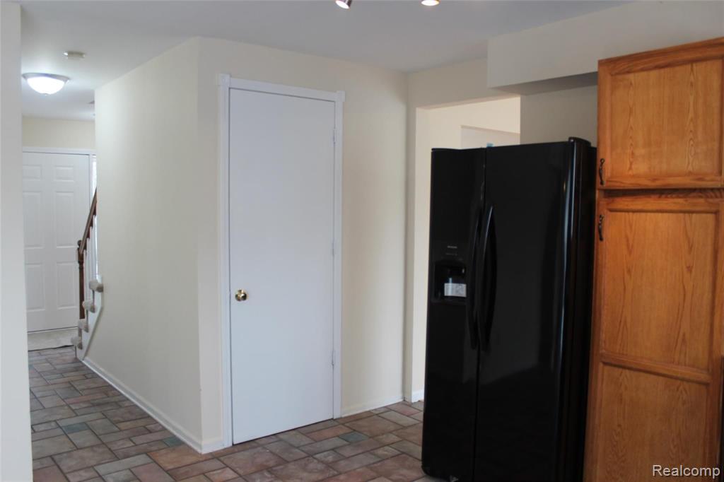 46409 Aarons Way Canton, MI 48188 - Photo 24 of 53