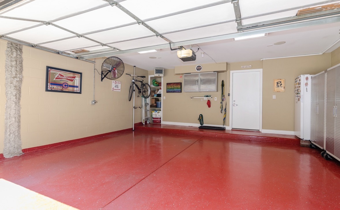1125 West Monroe Street Chicago, IL 60607 - Photo 48 of 49 a view of a room with wooden floor