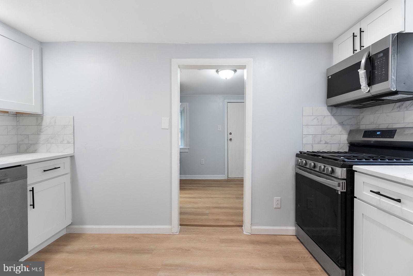 158 West Ridge Road Marcus Hook, PA 19061 - Photo 3 of 23
