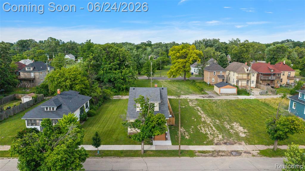 2476 Beals Street Detroit, MI 48214 - Photo 39 of 46