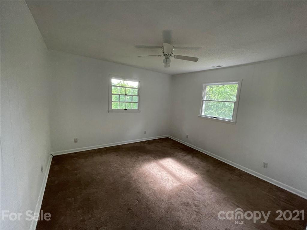 556 Jordan Road Bryson City, NC 28713 - Photo 15 of 24 Gallery Image 15