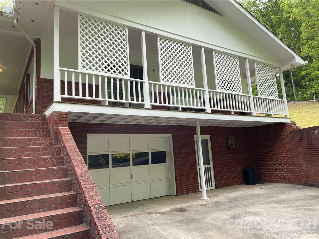 556 Jordan Road Bryson City, NC 28713 - Photo 4 of 24 Gallery Image 4