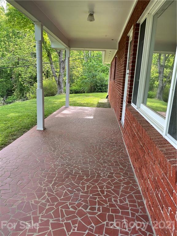 556 Jordan Road Bryson City, NC 28713 - Photo 8 of 24 Gallery Image 8