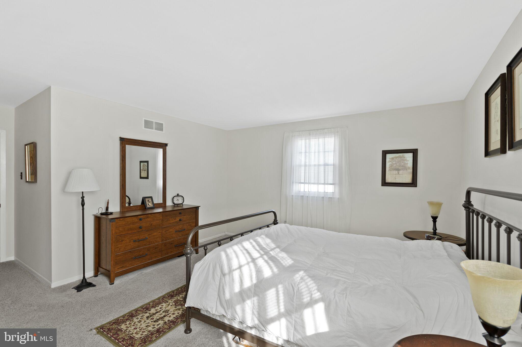 7811 Verree Road, Unit B Philadelphia, PA 19111 - Photo 13 of 26 Gallery Image 13