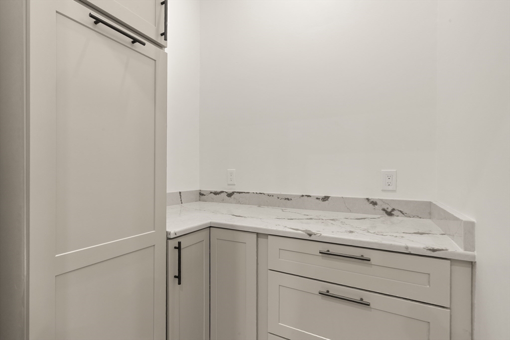 127 R Beach Street Sharon, MA 02067 - Photo 18 of 36