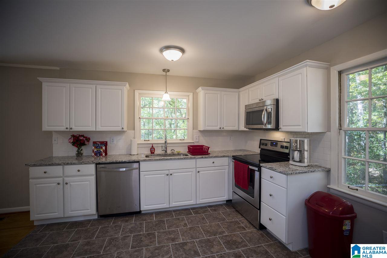 1114 Springview Street Birmingham, AL 35215 - Photo 16 of 35