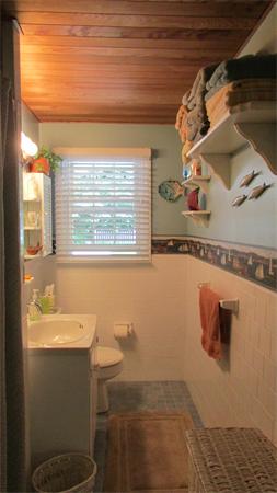 48 Michael Road Raynham, MA 02767 - Photo 12 of 24 Gallery Image 12
