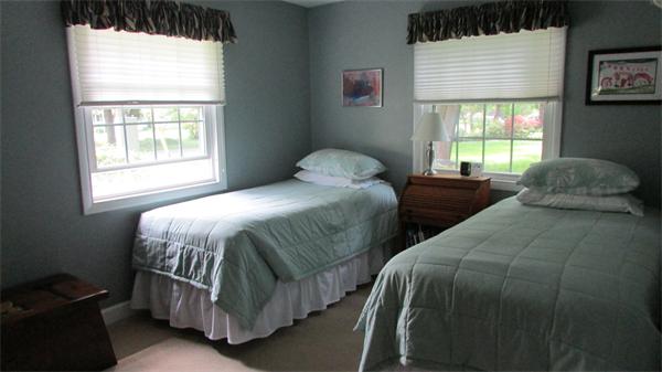 48 Michael Road Raynham, MA 02767 - Photo 13 of 24 Gallery Image 13