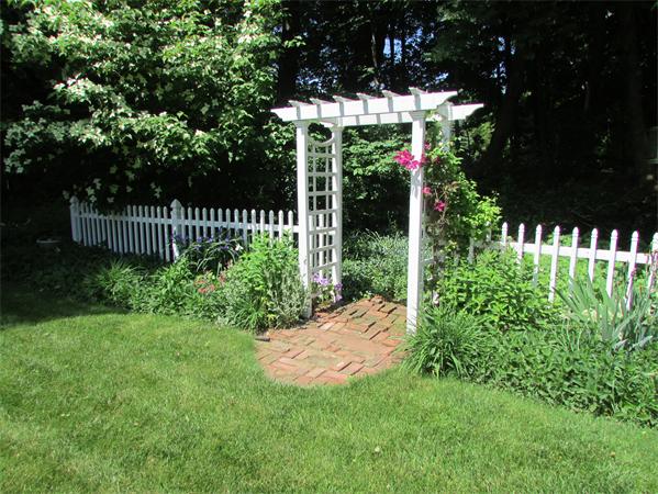 48 Michael Road Raynham, MA 02767 - Photo 23 of 24 Gallery Image 23
