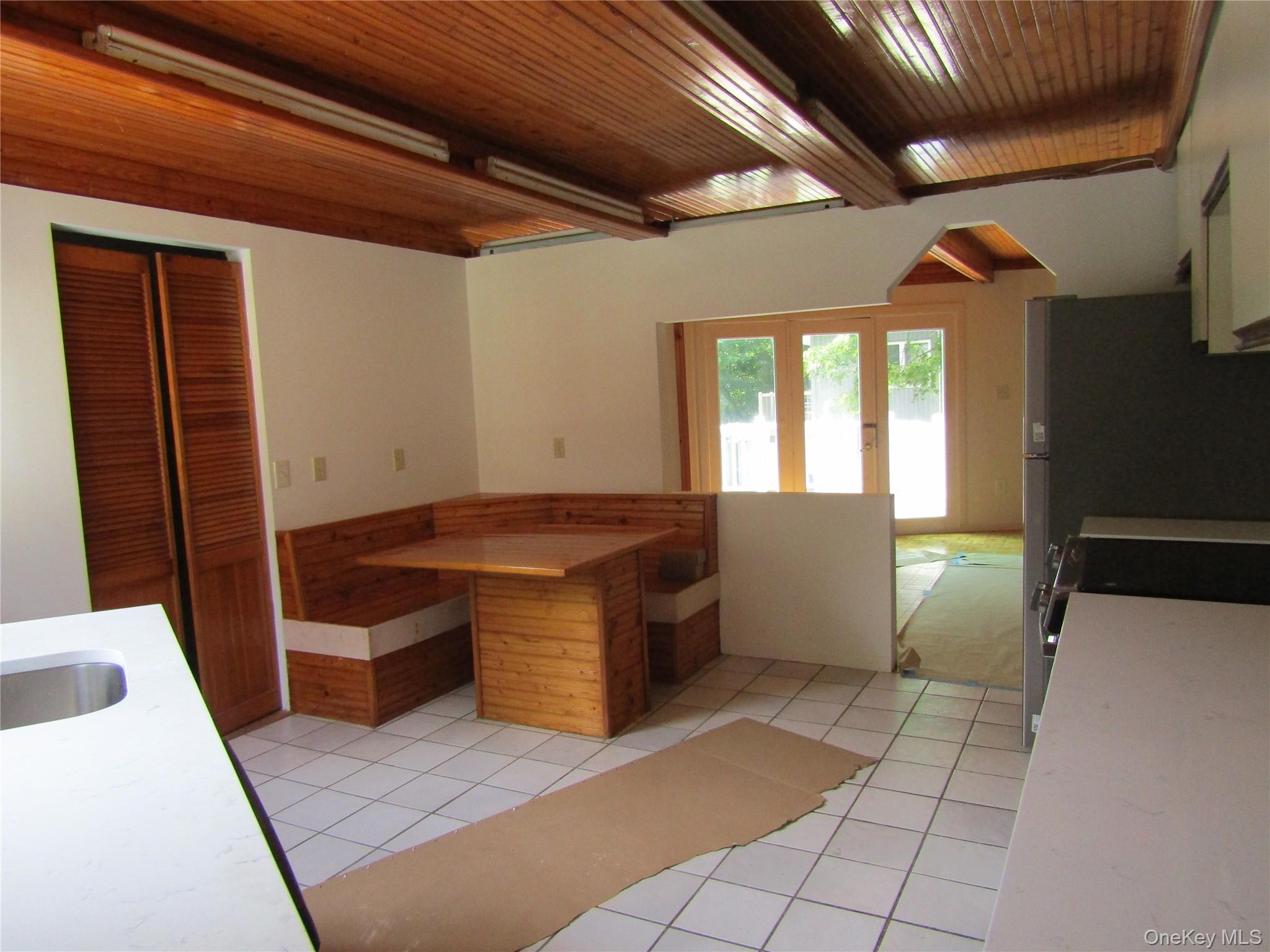 374 Sprout Brook Road Garrison, NY 10524 - Photo 10 of 23 Gallery Image 10