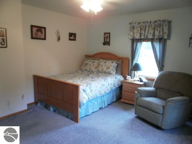 10300 North Warner Road Elwell, MI 48832 - Photo 16 of 44 1748649-15.JPG