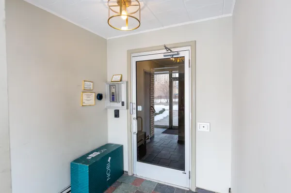 $99,900 | 8300 East Jefferson Avenue, Unit 104, Detroit, MI 48214