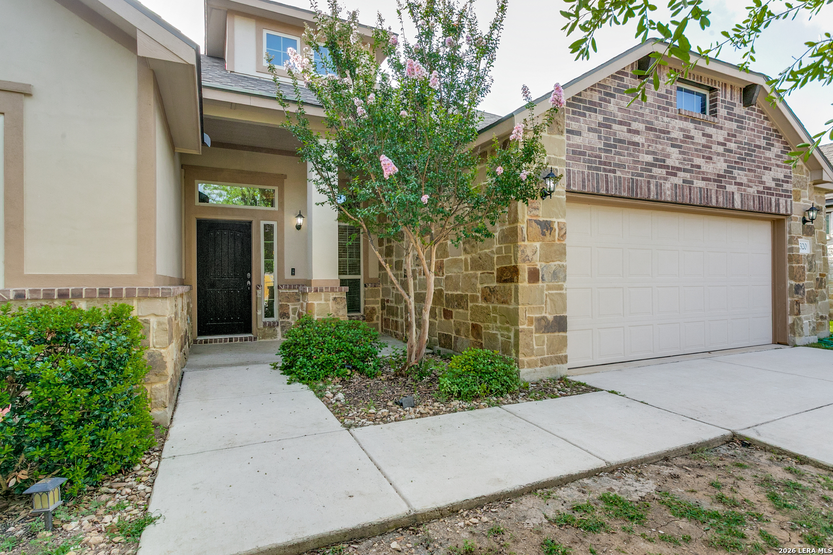 320 Ballad Bluffs Spring Branch, TX 78070 - Photo 3 of 25