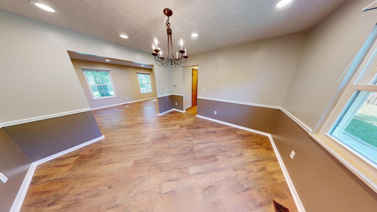 2844 Frazell Road Hilliard, OH 43026 - Photo 7 of 37 R1 (7)